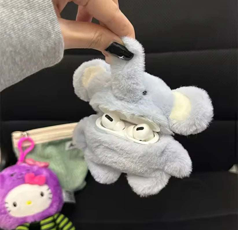 Plushie AirPods case🐘